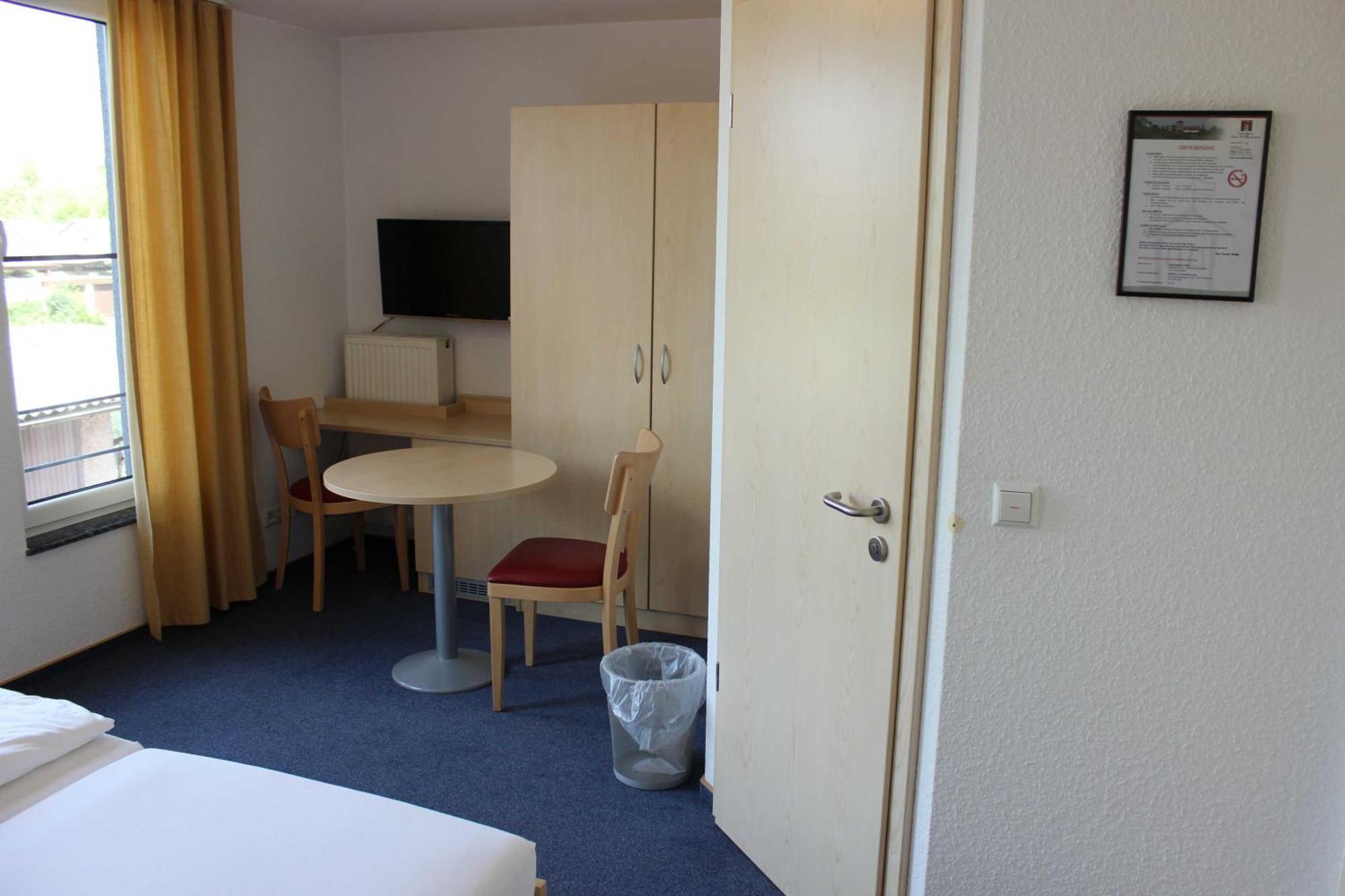 Gaestehaus Zum Wolffenturm Lehrensteinsfeld Oda fotoğraf