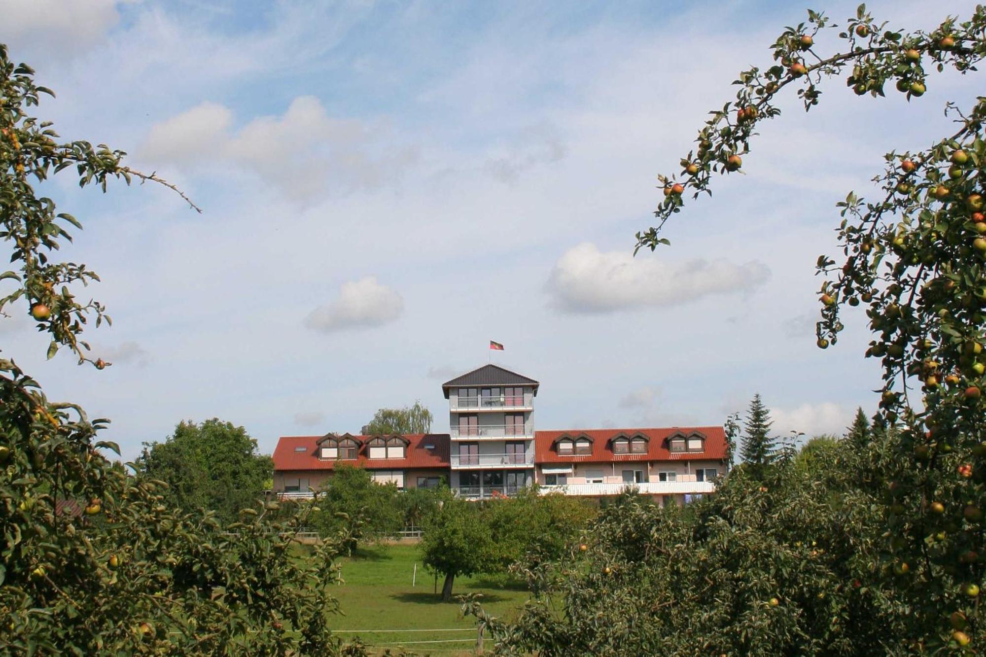Gaestehaus Zum Wolffenturm Lehrensteinsfeld Dış mekan fotoğraf